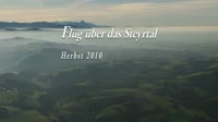 Flug über die Steyr im Herbst